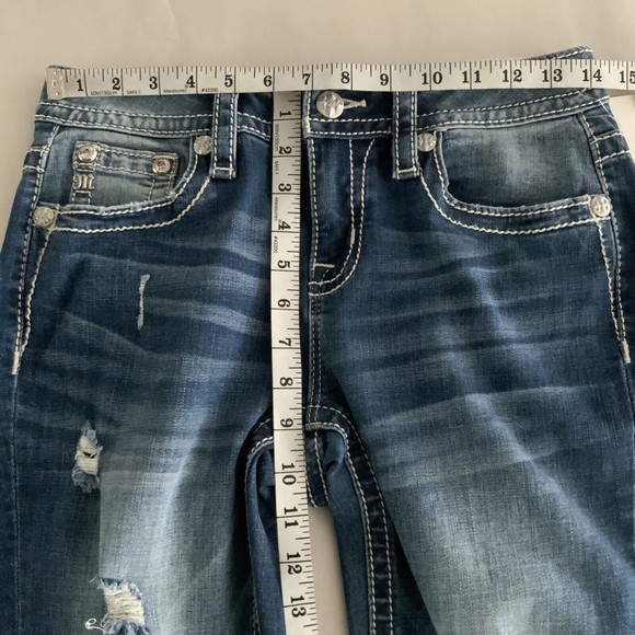 Miss Me Jeans Size 27 Blue Mid Rise Capri Embellished Faux Flap Pockets - Picture 5 of 12
